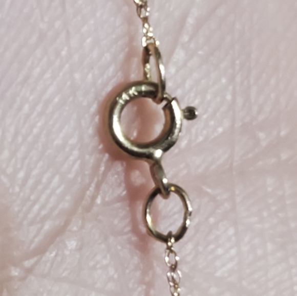 Gold Necklace with stone - Picture 3 of 11